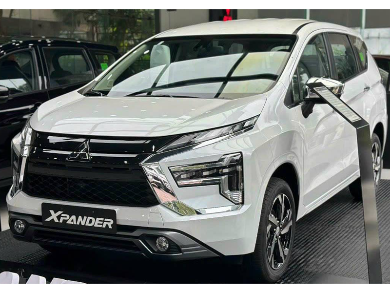 Xpander AT Premium